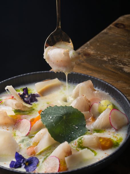Tiradito de corvina de La Cevichería Nikkei